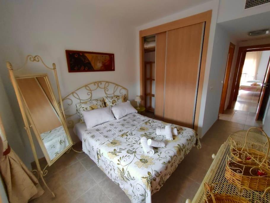 Penthouse Paradiso: 2Br Oasis In Casares Del Sol Exterior foto